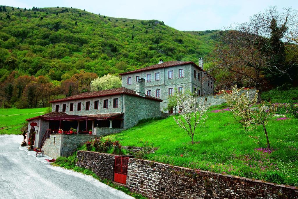 Hotel Driofillo Elati  Exteriör bild